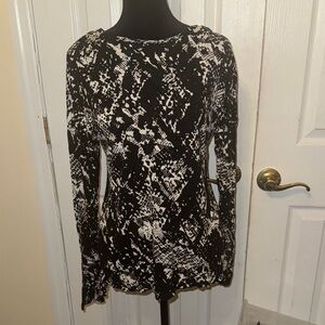 Apt. 9 Black and White Abstract Blouse